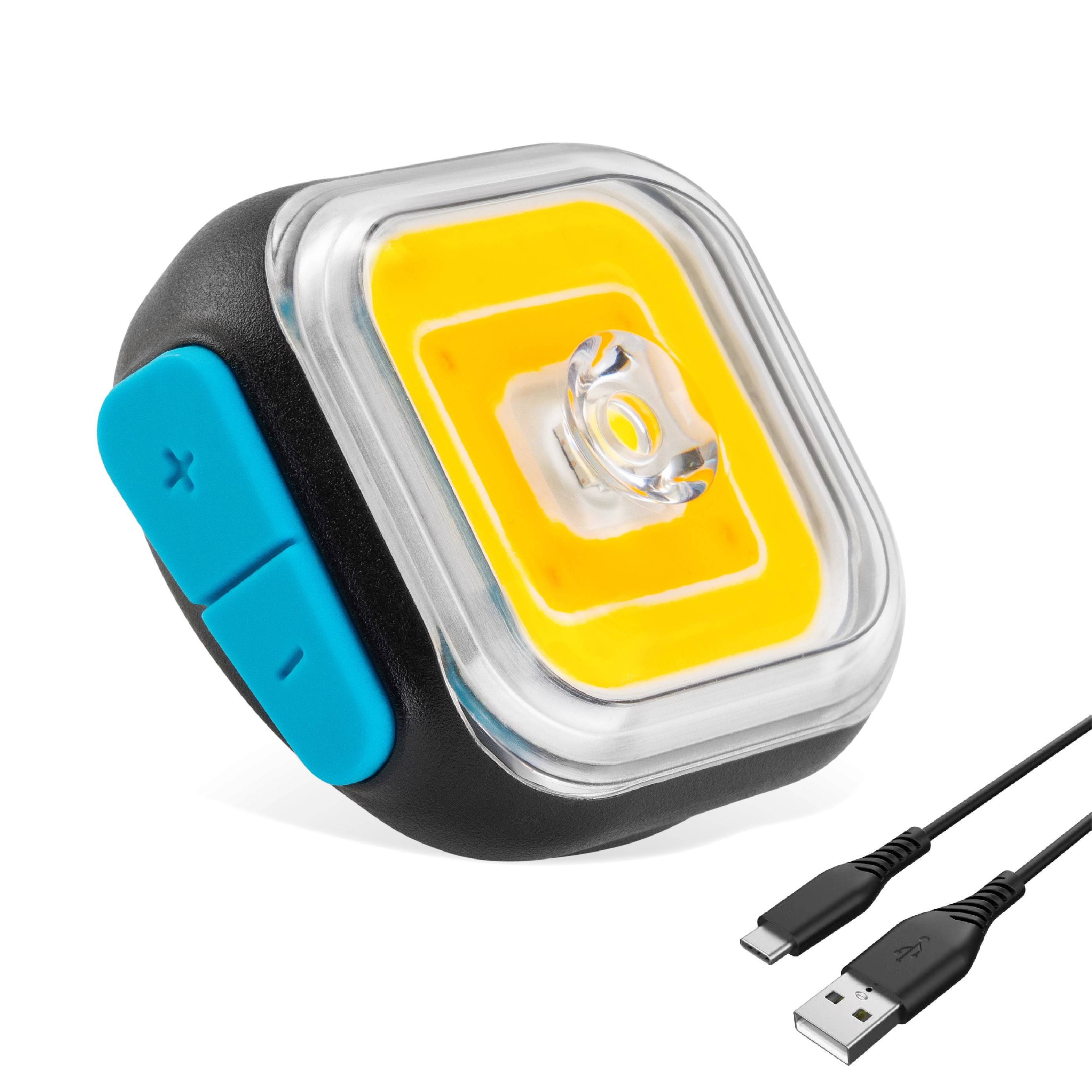 MEOLINQ Light01 LED-Sicherheitslicht mit blauen Bedientasten und USB-C-Ladekabel auf weißem Hintergrund.