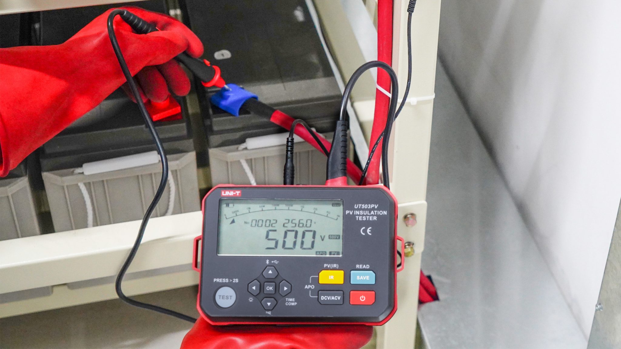 ut503pv-anwendungsbeispiel-solaranlage-application-example-solar-application-3