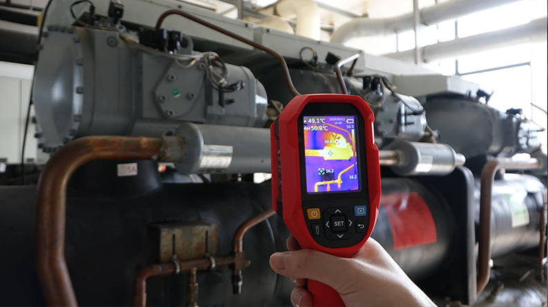uti260b-anwendung-e-motor-inspektion-electrical-machinery-inspection-2