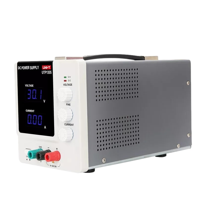 utp1305-single-channel-linear-dc-power-supply-uni-t-uni-trend-labornetzteil-frontside-left_clipped_rev_1 