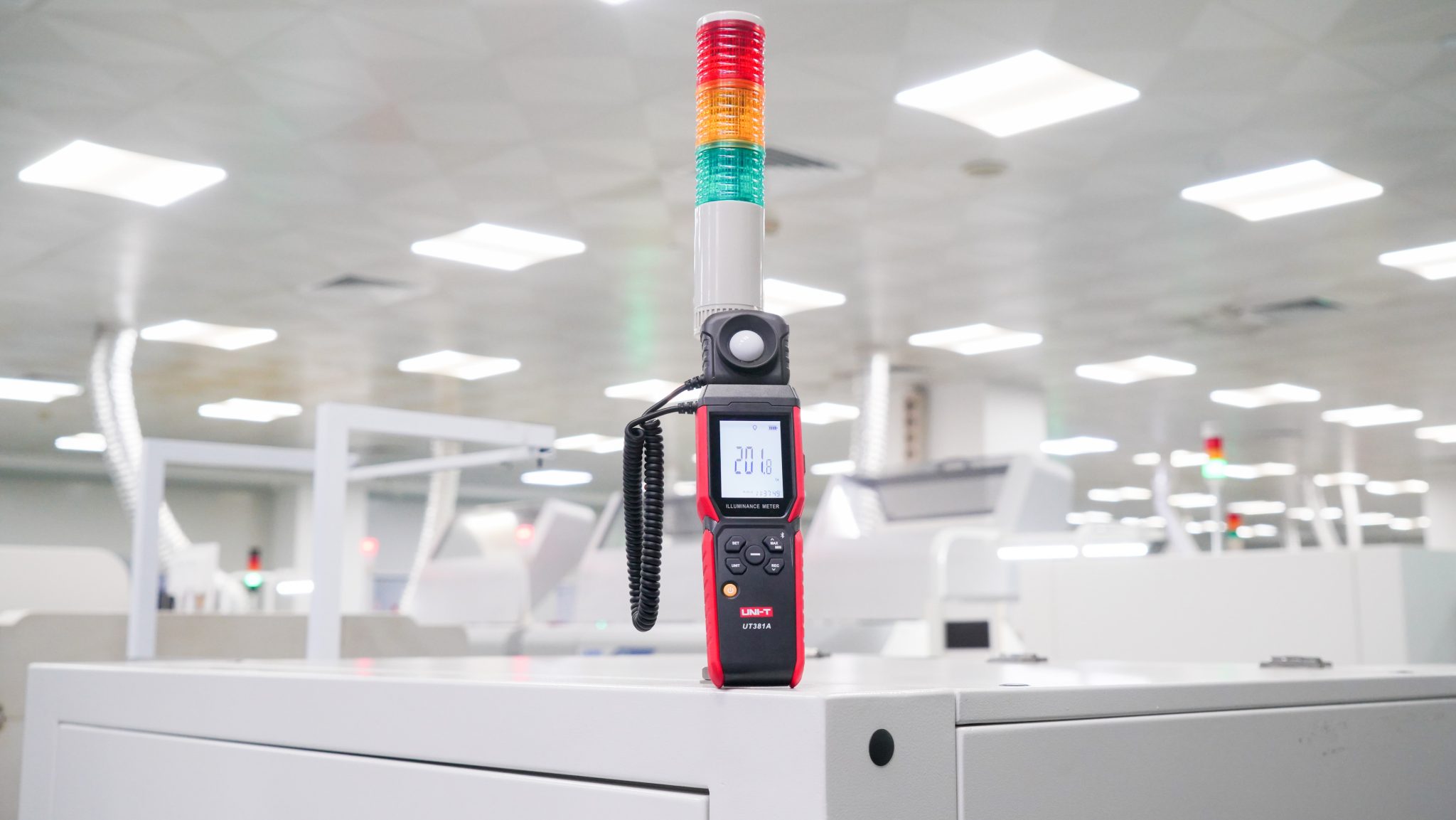 ut381a-luxmeter-luxmesser-lichtmessgeraet-illumiance-meter-uni-trend-uni-t-9