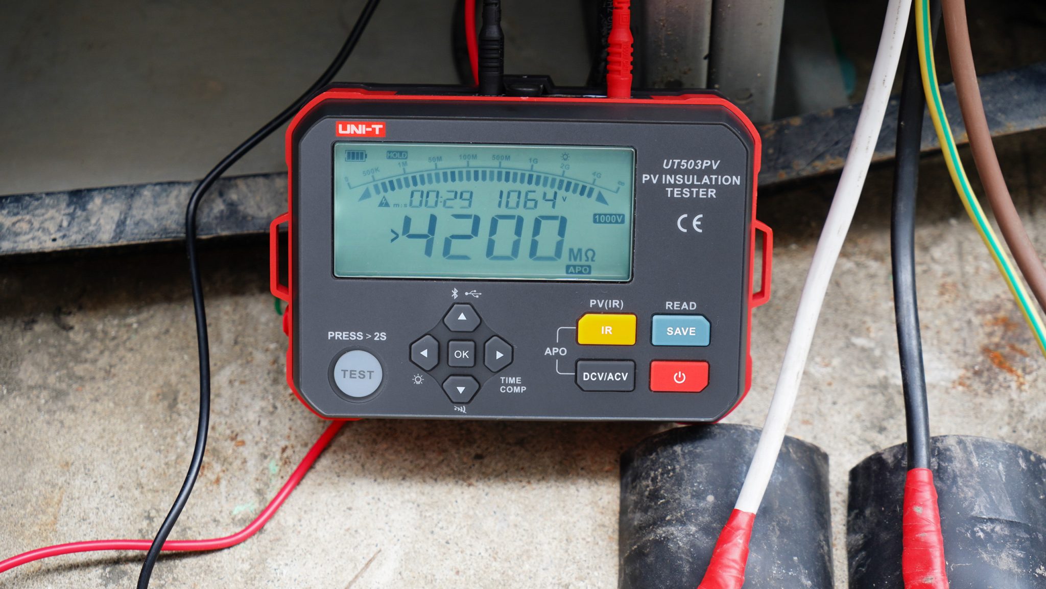 ut503pv-anwendungsbeispiel-solaranlage-application-example-solar-application-2