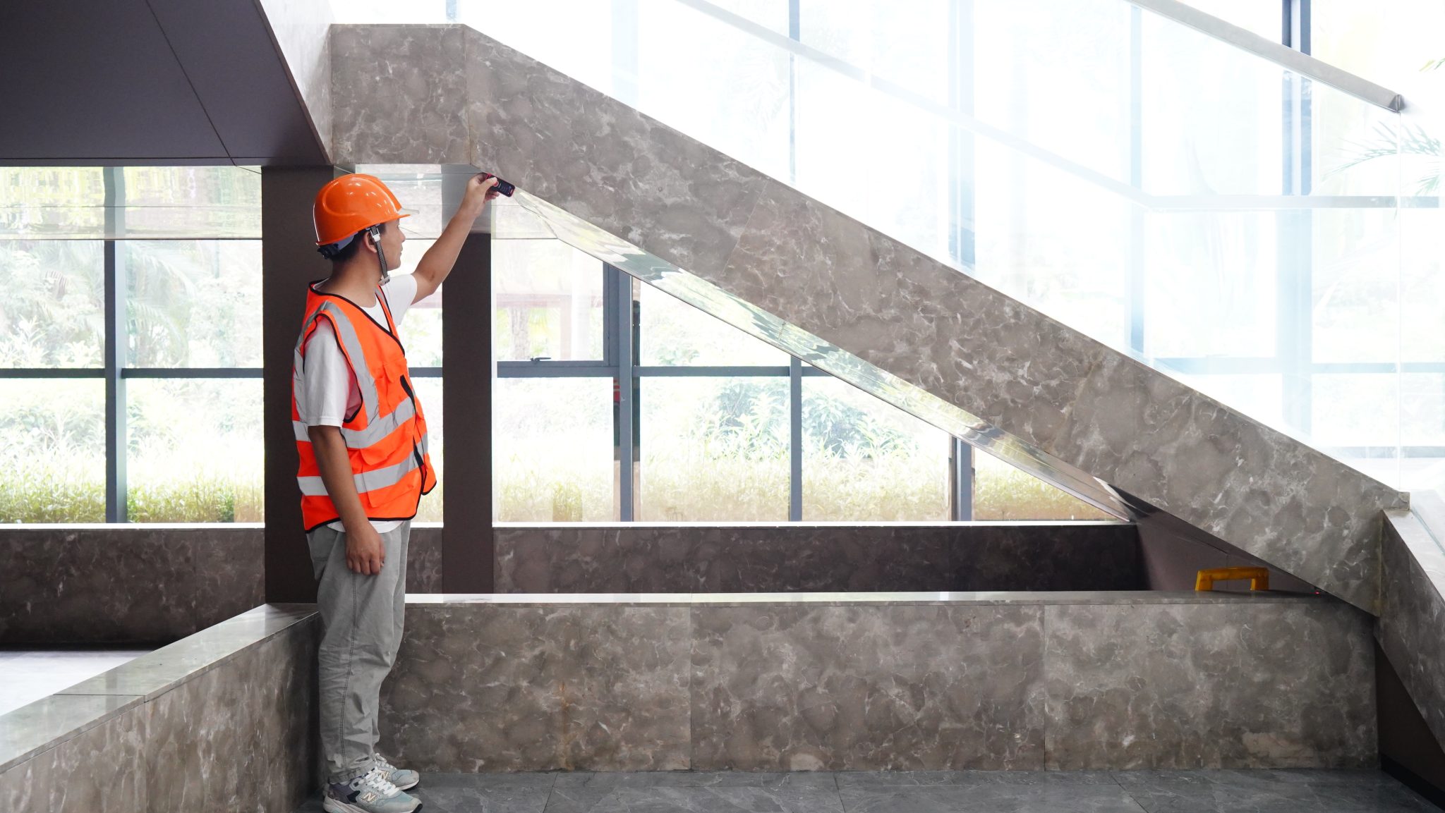 lm60-mi-laser-entfernungsmesser-messgeraet-laser-distance-meter-anwendung-1